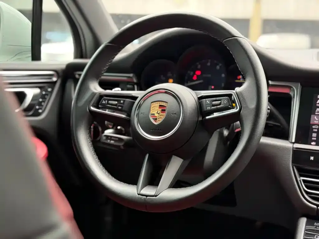 Porsche Macan 2022 из CN, фото 10