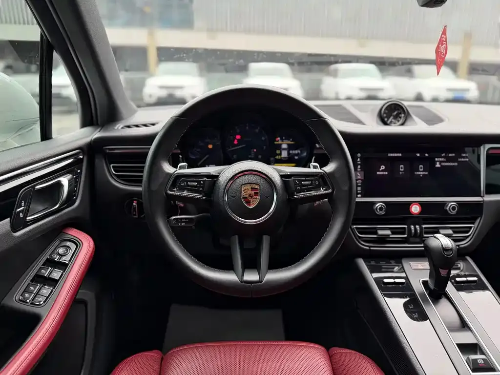 Porsche Macan 2022 из CN, фото 7