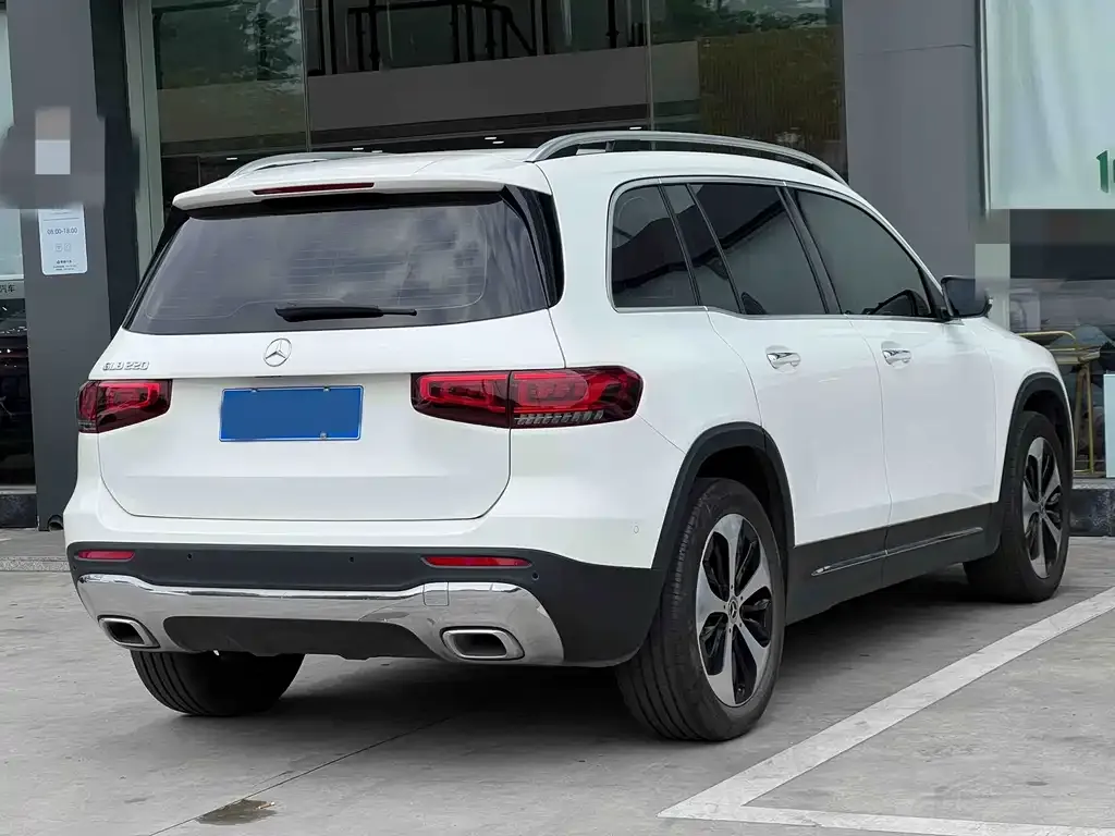 Mercedes-Benz GLB 2023 из CN, фото 2