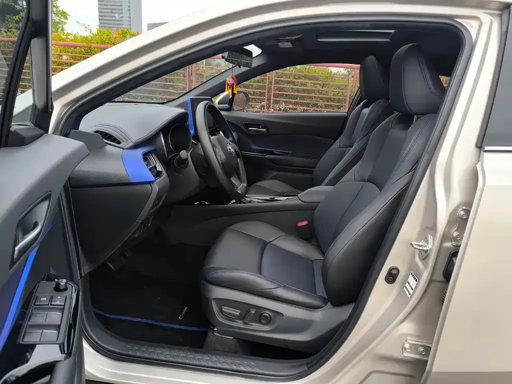 Toyota C-HR 2021 из CN, фото 10