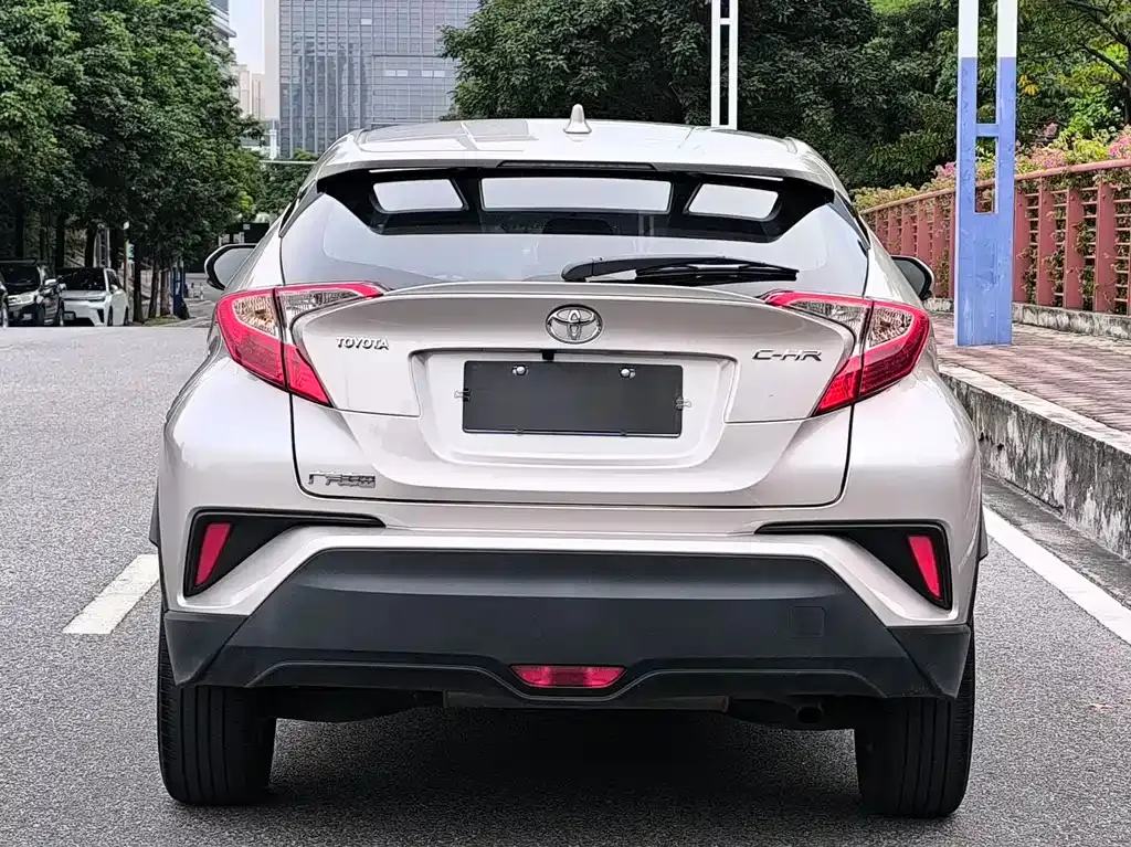 Toyota C-HR 2021 из CN, фото 6