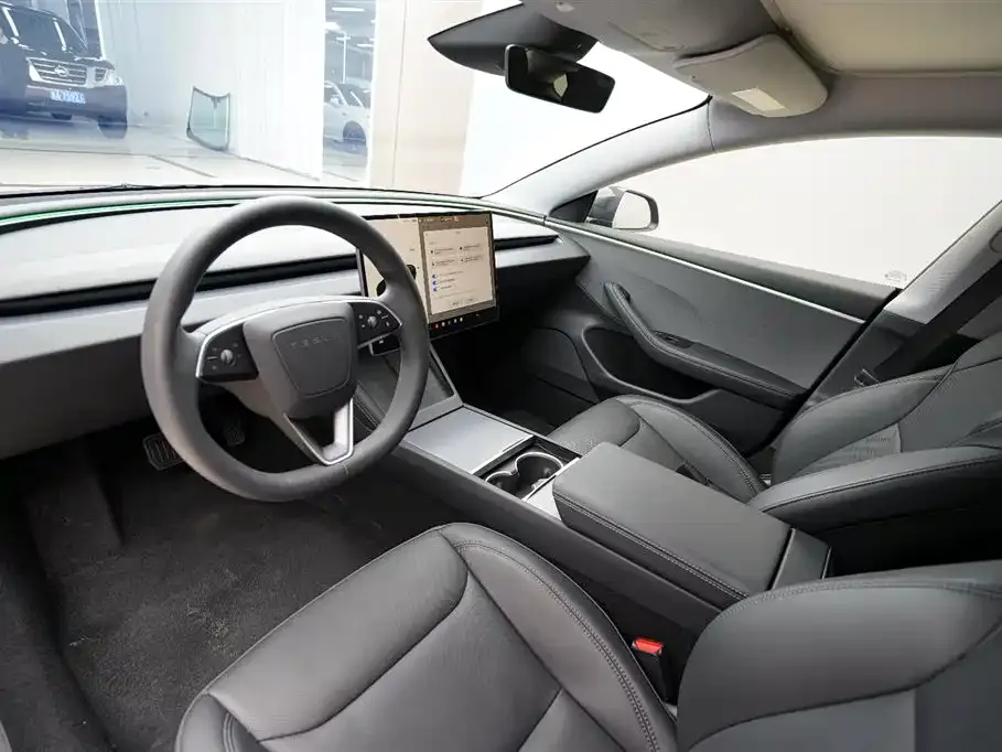 Tesla Model 3 2024 из CN, фото 3