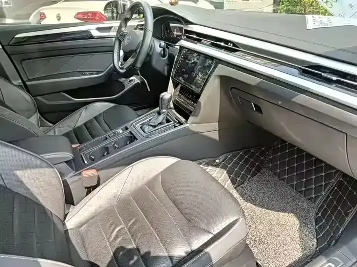 Volkswagen CC 2023 из CN, фото 6