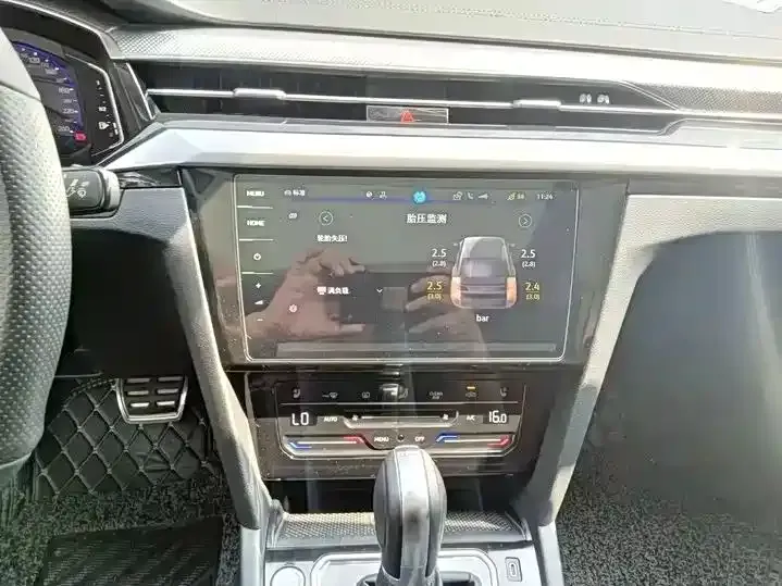 Volkswagen CC 2023 из CN, фото 7