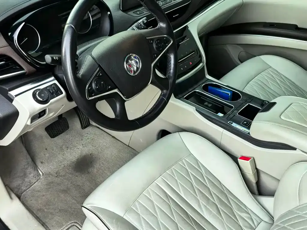 Buick GL8 2022 из CN, фото 4