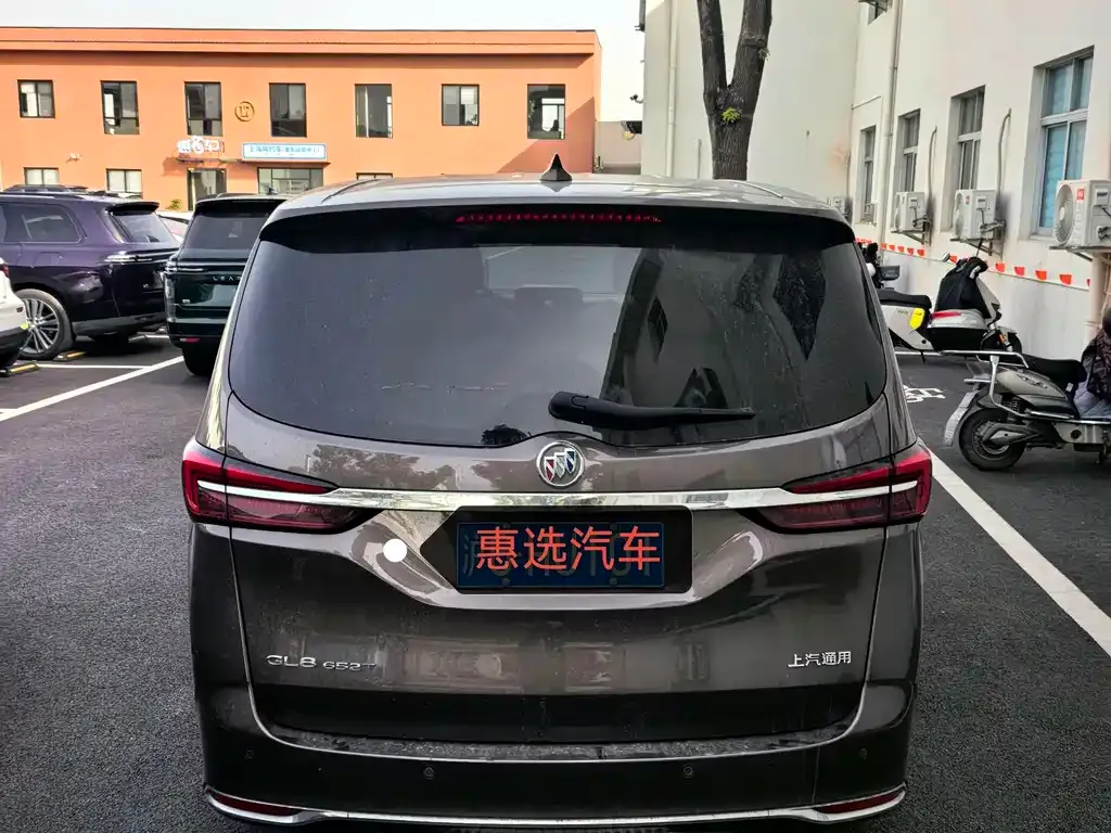 Buick GL8 2022 из CN, фото 9