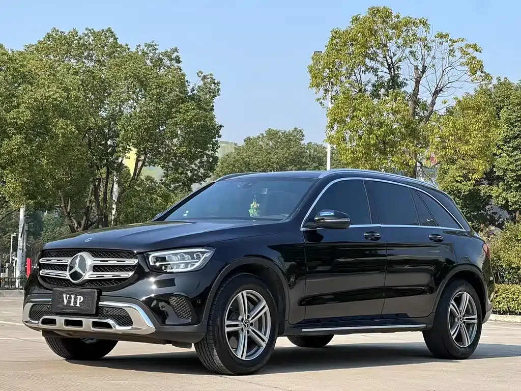 Mercedes-Benz GLC — фото 1