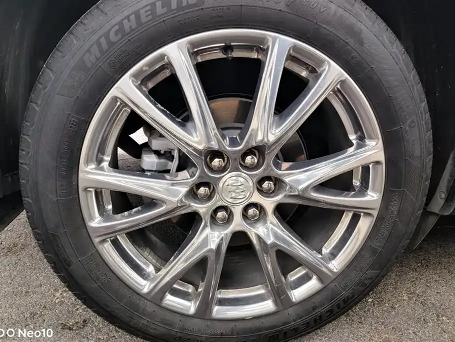 Buick Enclave 2023 из CN, фото 6