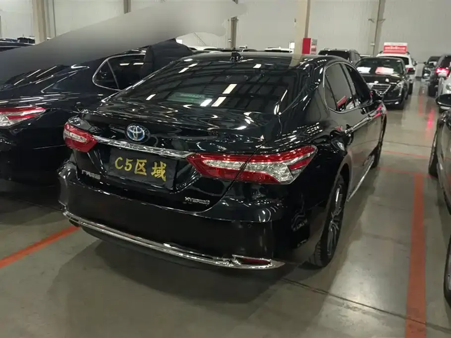 Toyota Camry 2023 из CN, фото 3