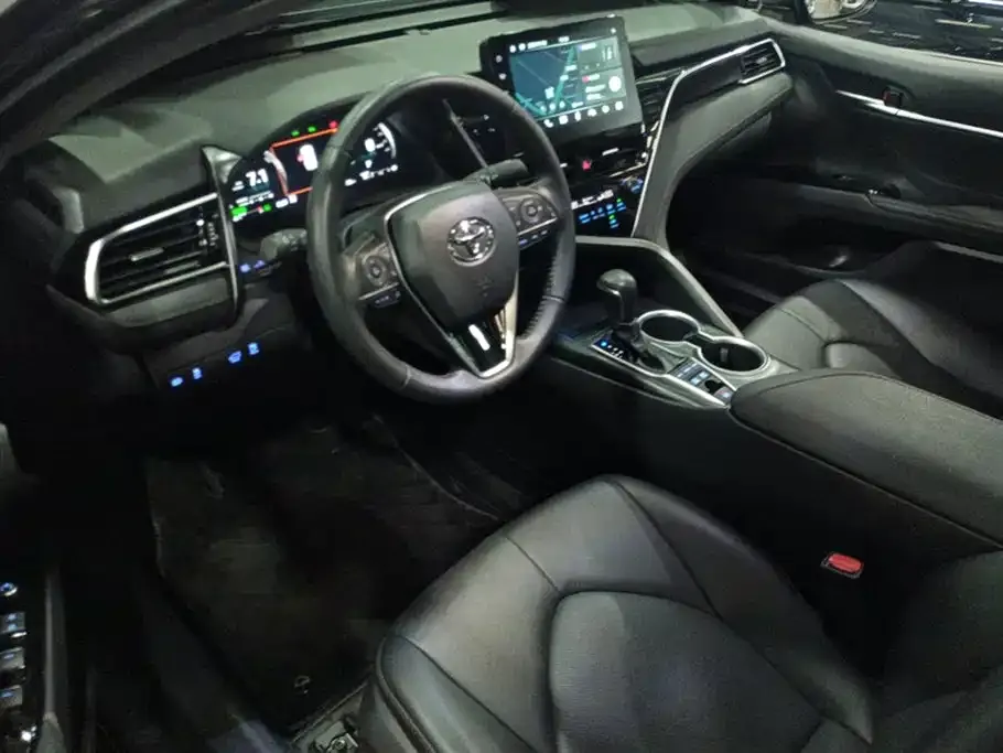 Toyota Camry 2023 из CN, фото 9