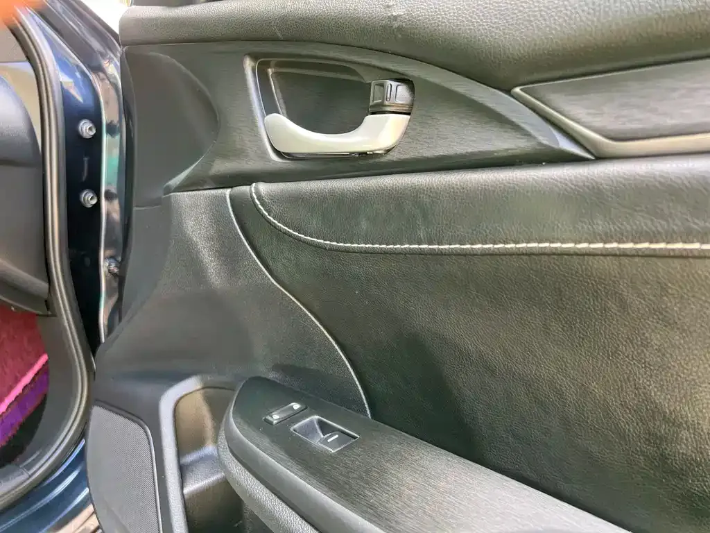 Honda Civic — фото 6