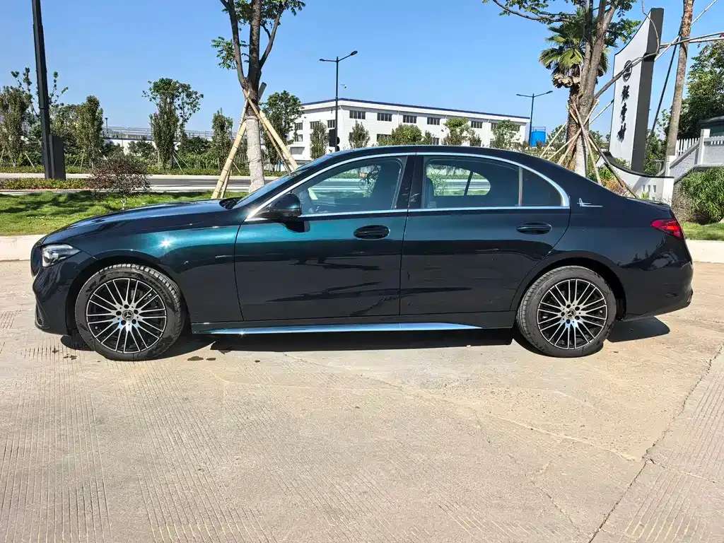 Mercedes-Benz C-Class 2025 из CN, фото 4
