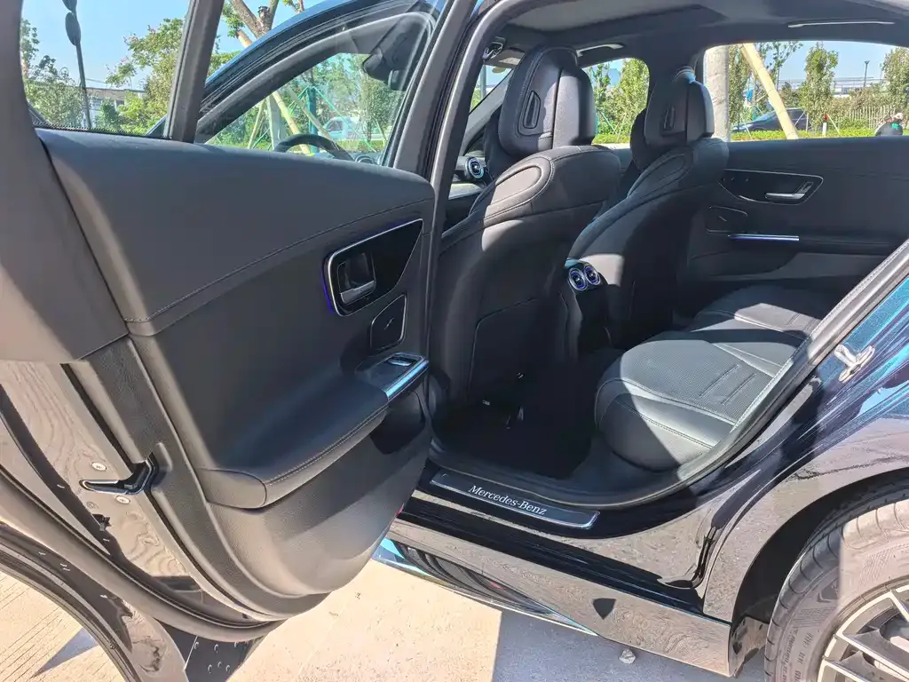Mercedes-Benz C-Class 2025 из CN, фото 9