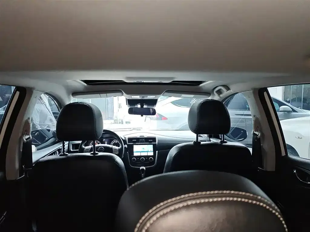 Nissan Tiida 2022 из CN, фото 8