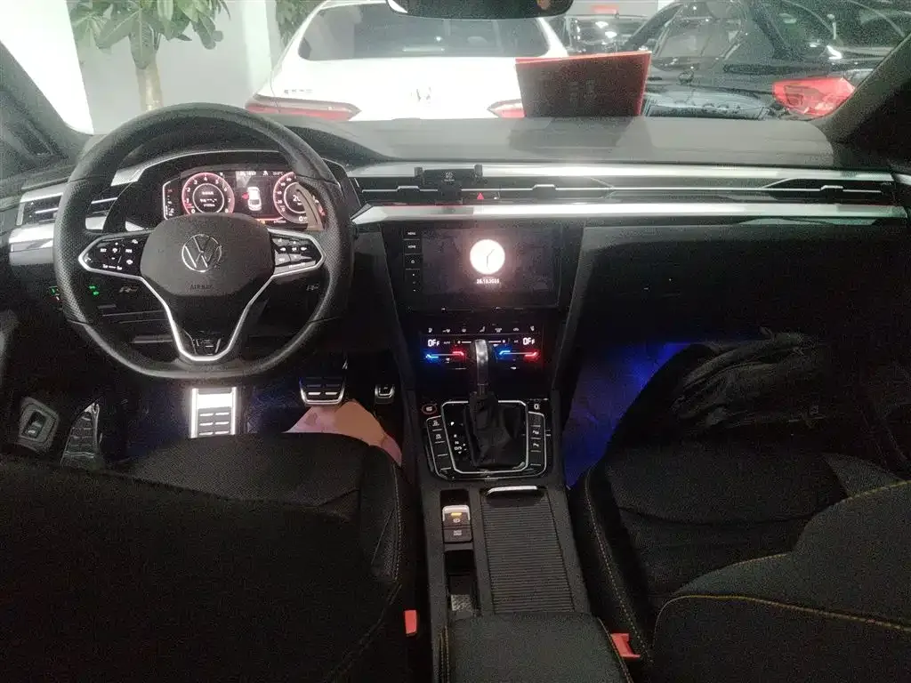 Volkswagen CC 2022 из CN, фото 10