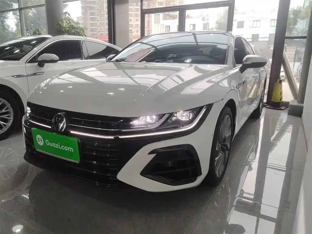 Volkswagen CC 2022 из CN, фото 2