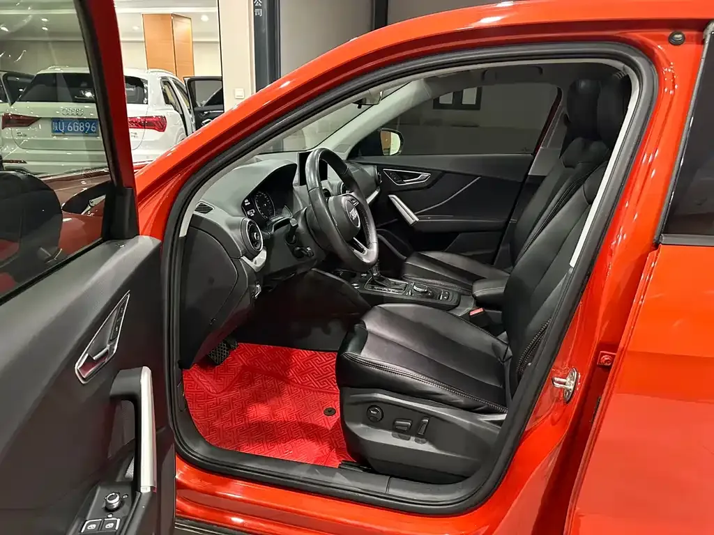 Audi Q2L 2021 из CN, фото 7