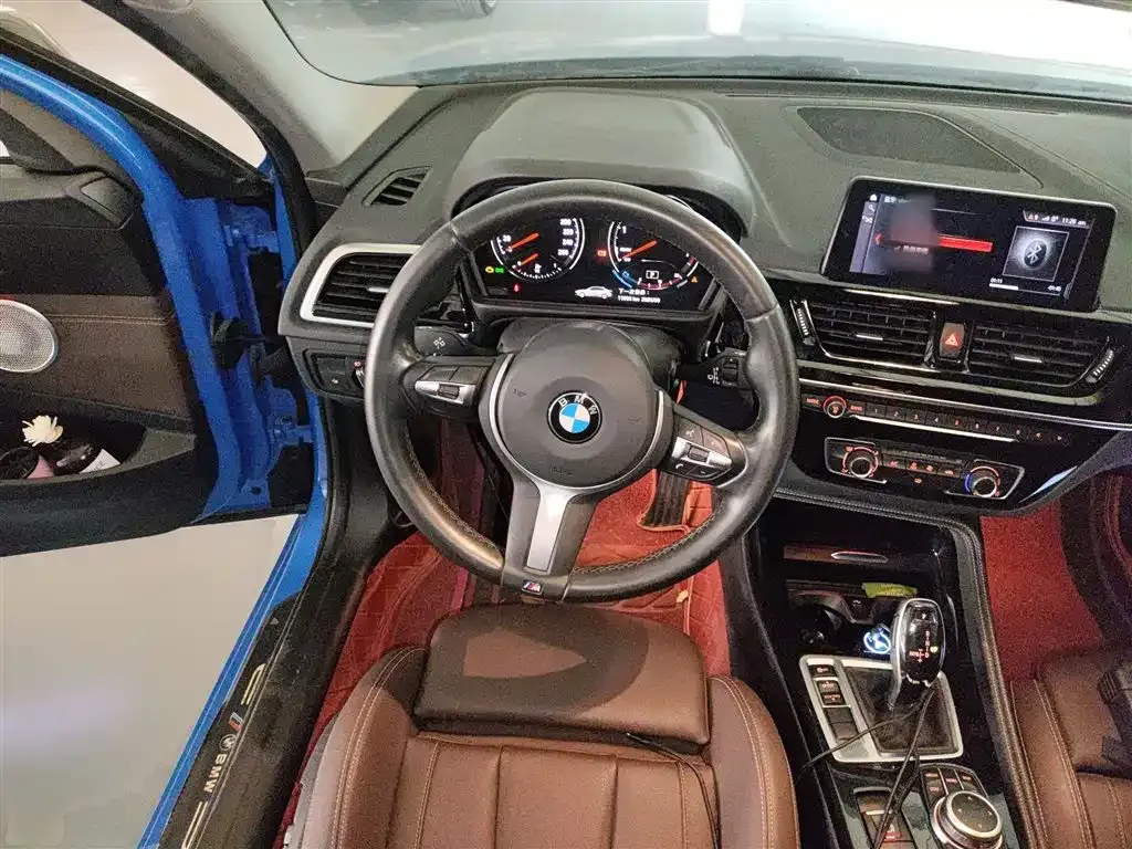 BMW 1 Series 2021 из CN, фото 10