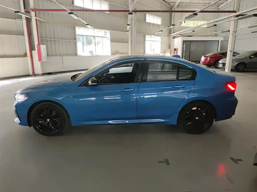 BMW 1 Series 2021 из CN, фото 5