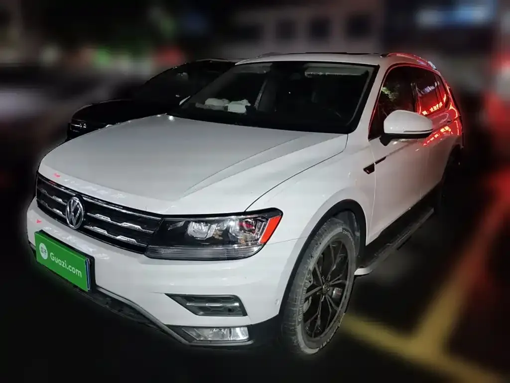 Volkswagen Tiguan L 2021 из CN, фото 1
