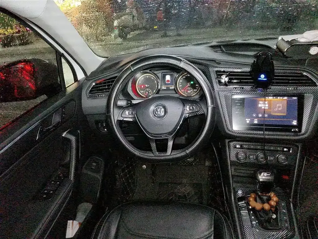 Volkswagen Tiguan L 2021 из CN, фото 3