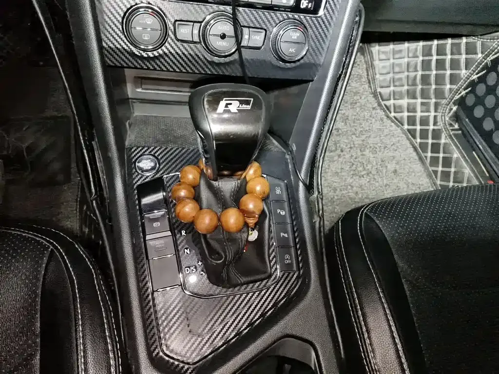 Volkswagen Tiguan L 2021 из CN, фото 7