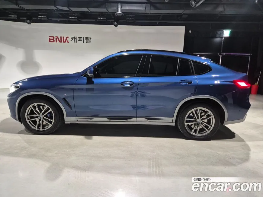 BMW X4 — фото 7