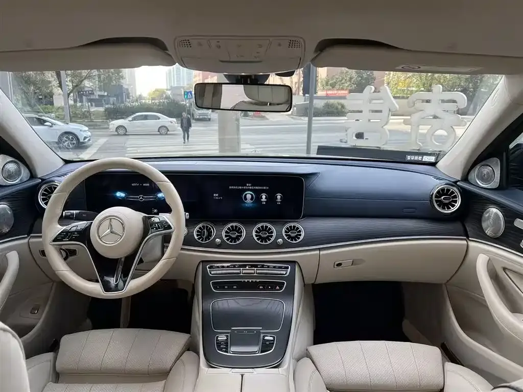 Mercedes-Benz E-Class 2022 из CN, фото 3