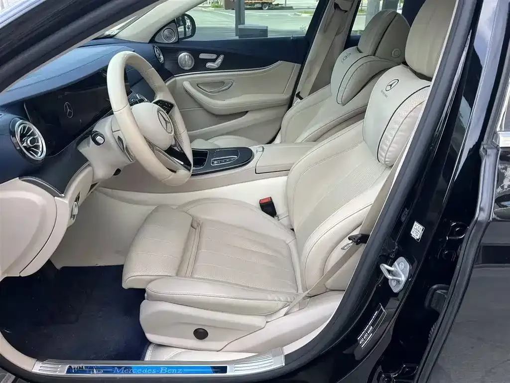 Mercedes-Benz E-Class 2022 из CN, фото 4