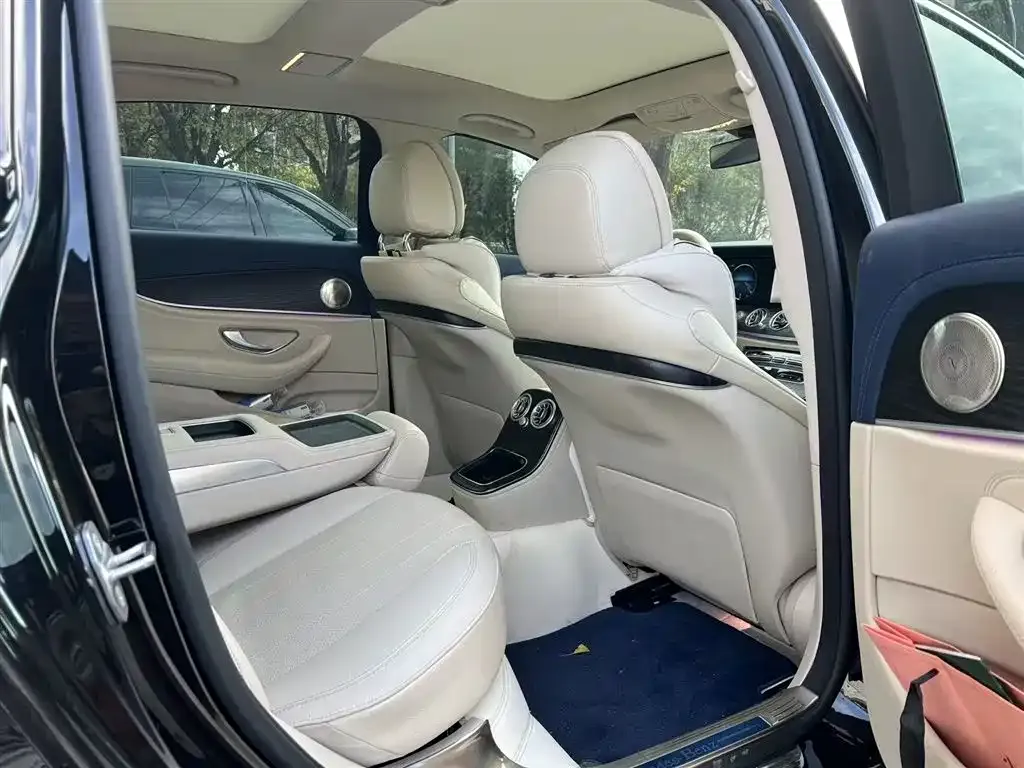 Mercedes-Benz E-Class 2022 из CN, фото 7