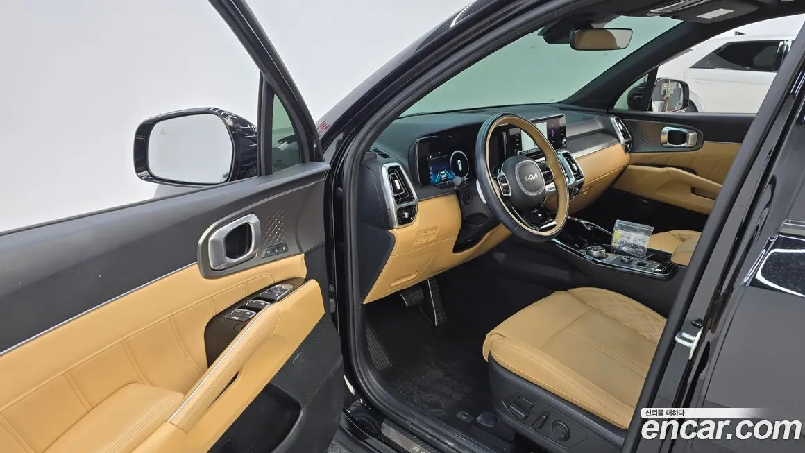 Kia Sorento — фото 10