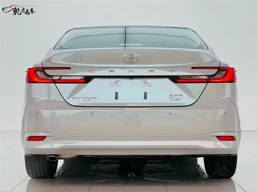 Toyota Camry 2024 из CN, фото 5