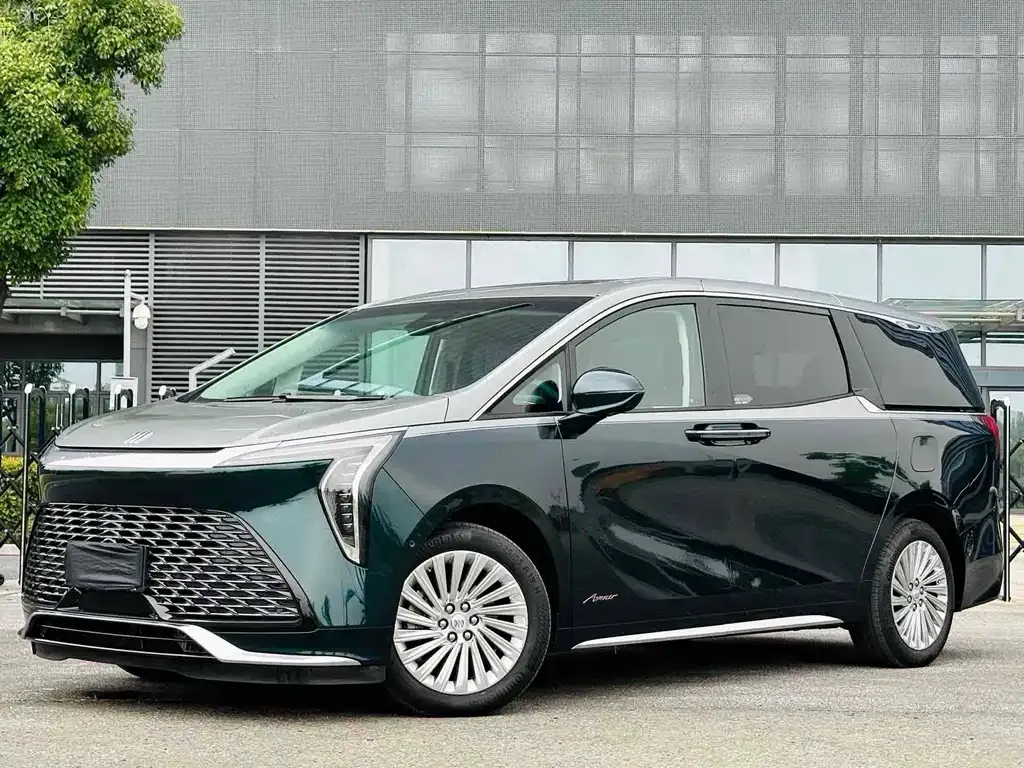 Buick Century 2023 из CN, фото 1