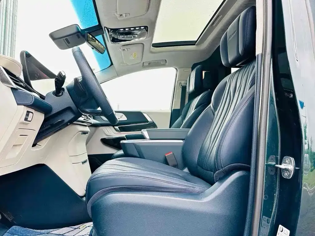 Buick Century 2023 из CN, фото 6