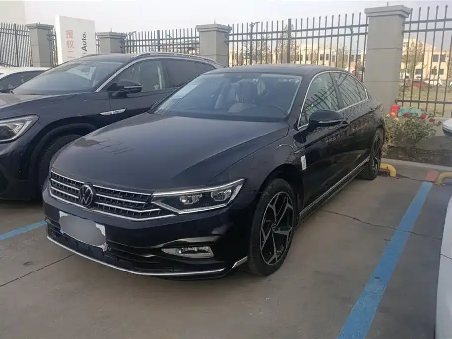 Volkswagen Magotan 2023 из CN, фото 1