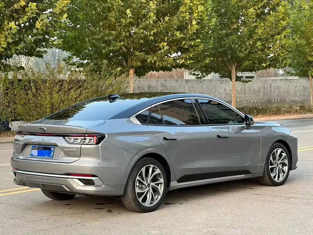 Ford Mondeo 2022 из CN, фото 4