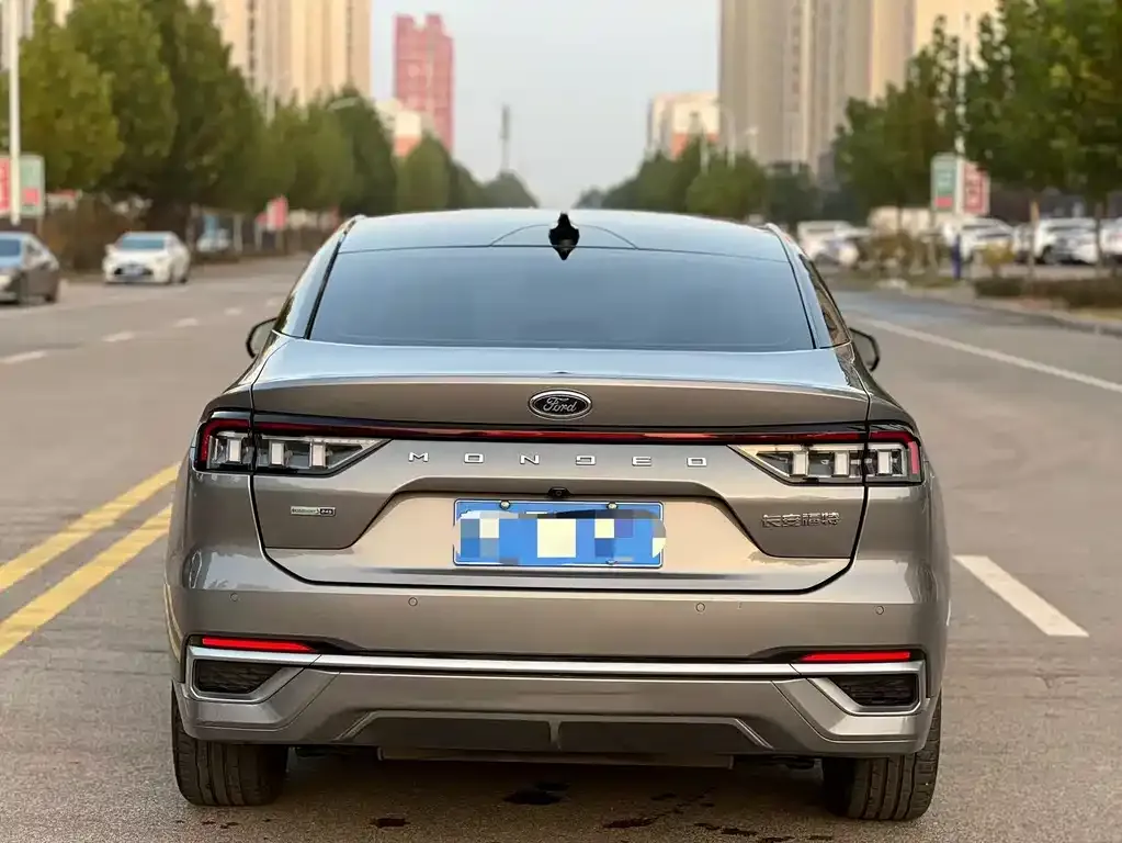 Ford Mondeo 2022 из CN, фото 5