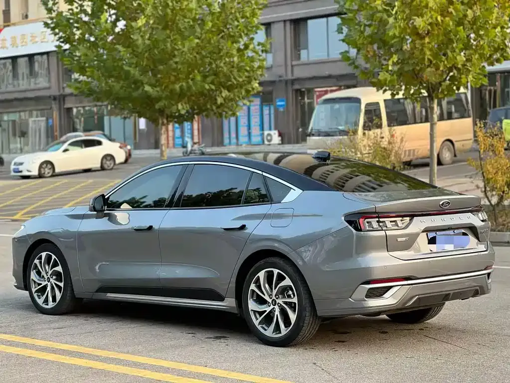 Ford Mondeo 2022 из CN, фото 6
