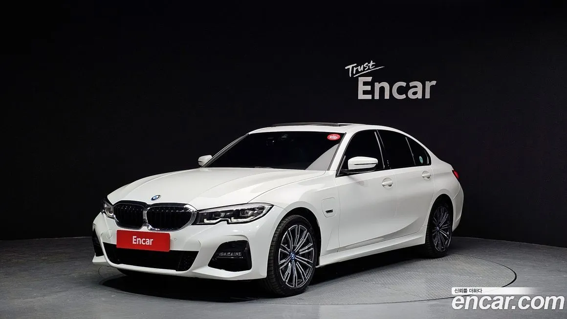 BMW 3-Series 2022 из KR, фото 1