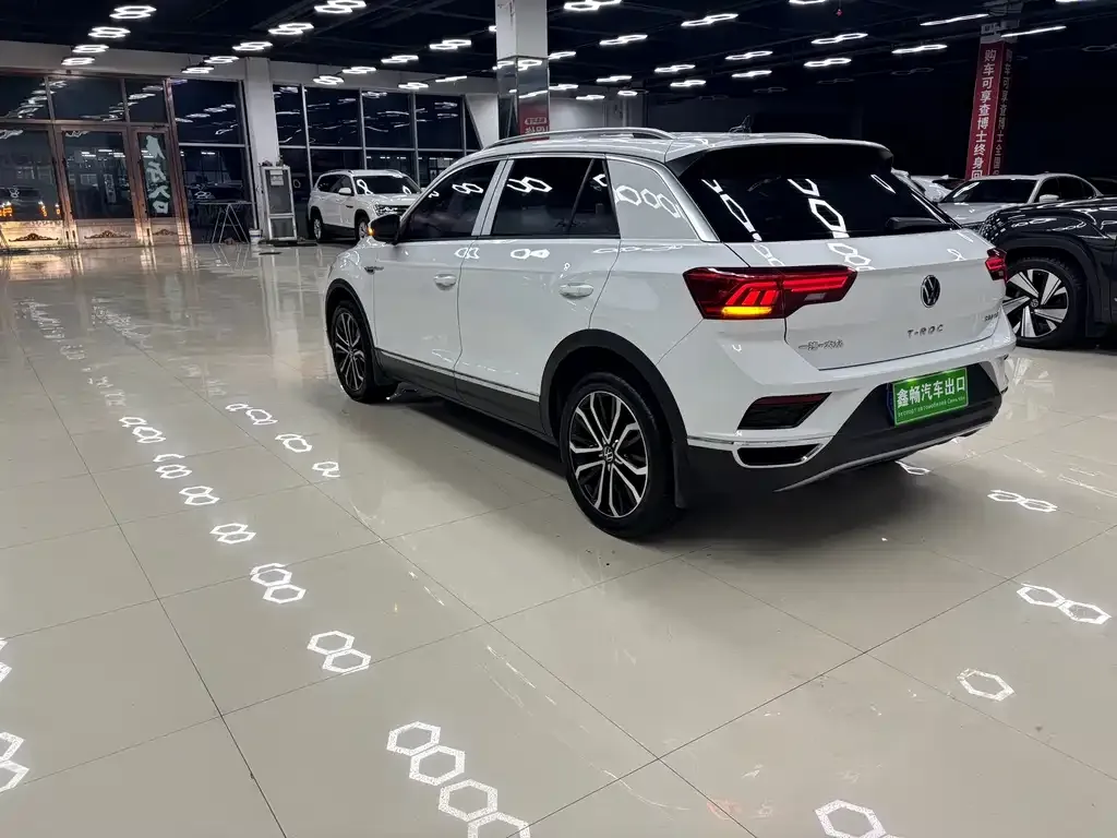 Volkswagen T-Roc 2021 из CN, фото 7