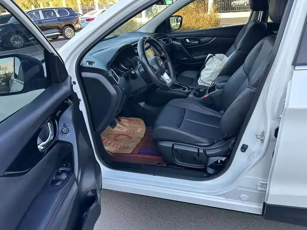 Nissan Qashqai 2024 из CN, фото 4