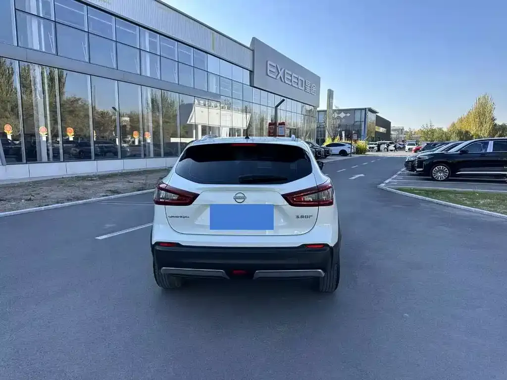 Nissan Qashqai 2024 из CN, фото 8