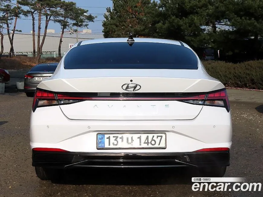 Hyundai AVANTE — фото 4