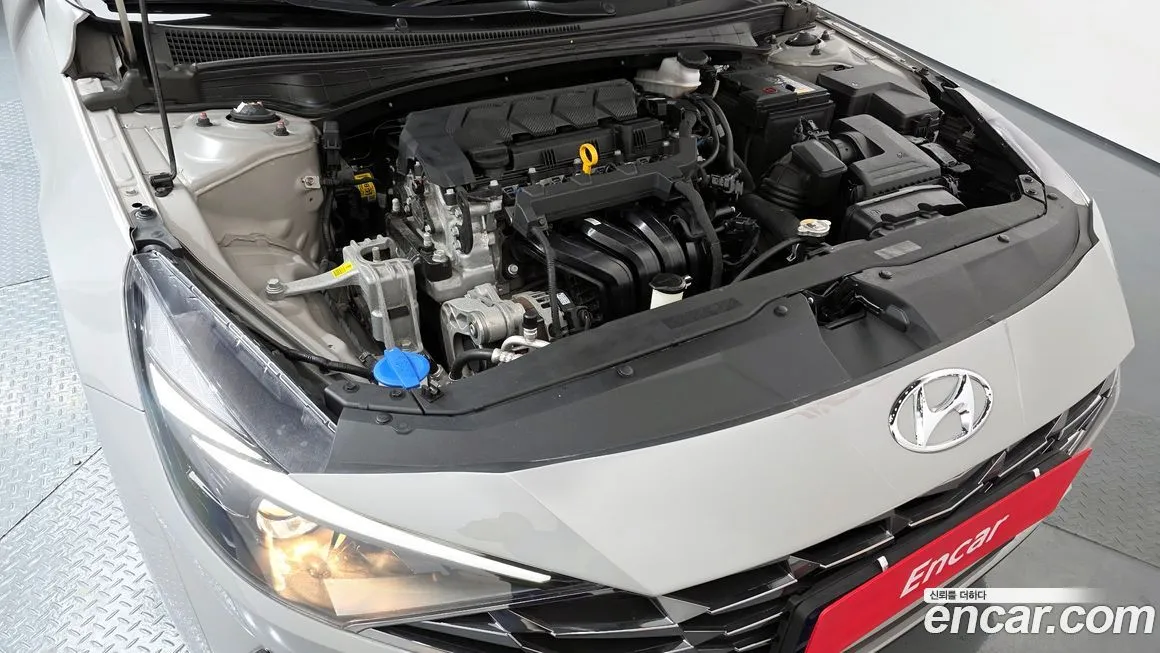 Hyundai AVANTE 2021 из KR, фото 6