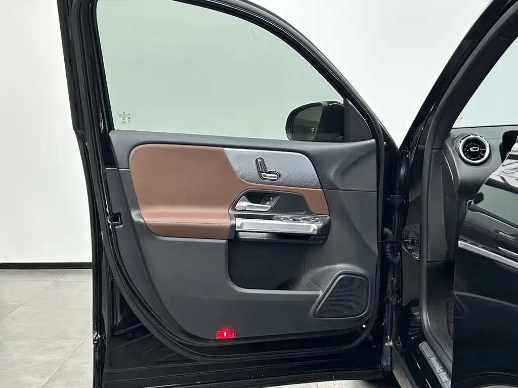 Mercedes-Benz GLB 2022 из CN, фото 7