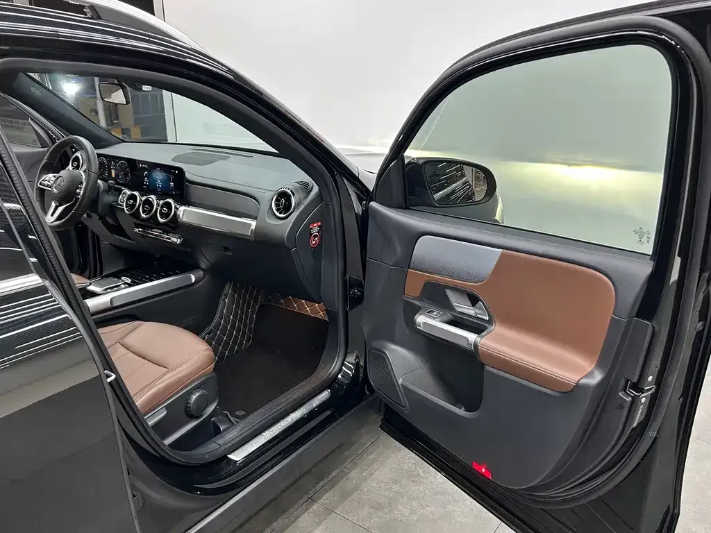 Mercedes-Benz GLB 2022 из CN, фото 8