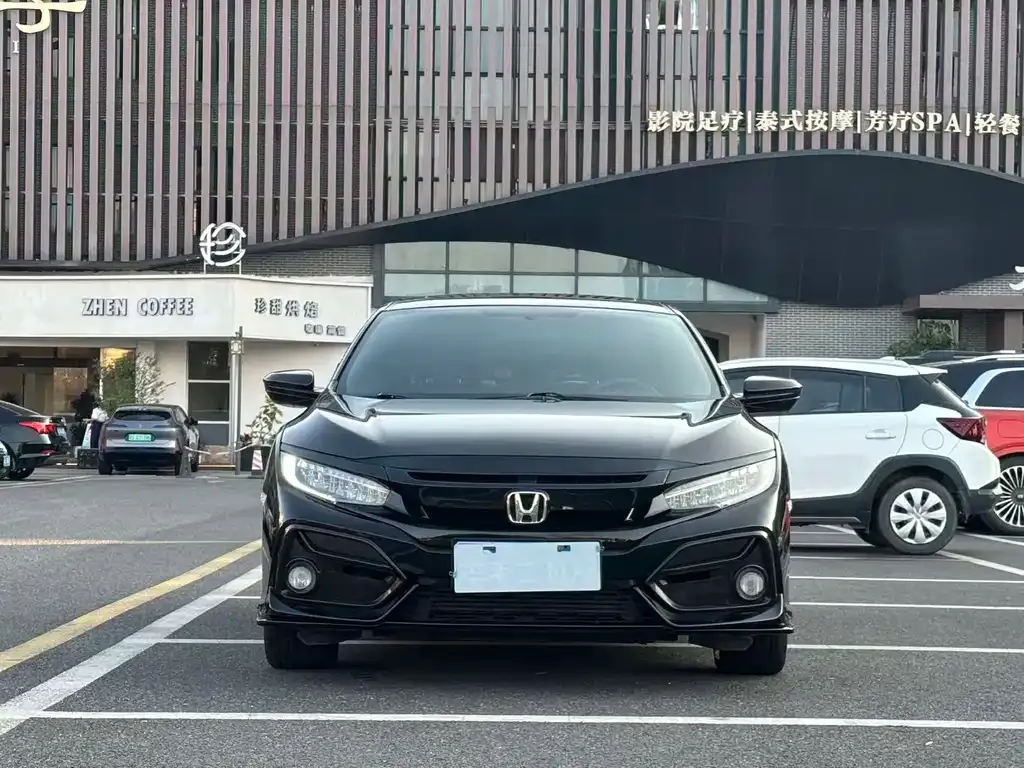 Honda Civic 2021 из CN, фото 2