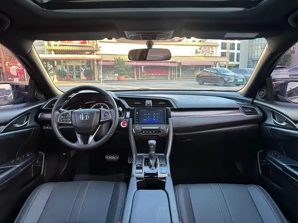 Honda Civic 2021 из CN, фото 5