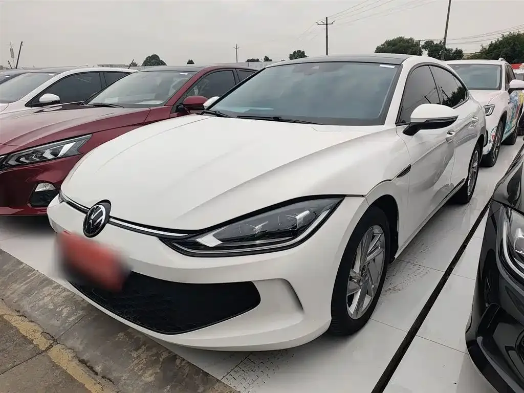 Volkswagen Lamando 2023 из CN, фото 1