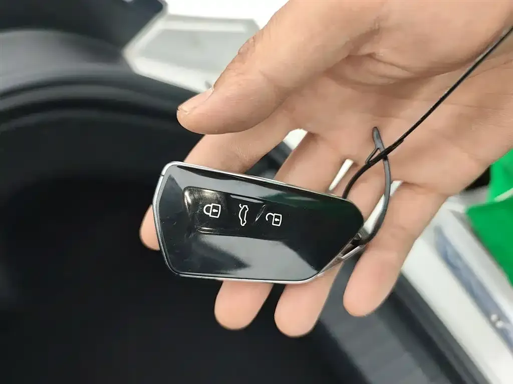 Volkswagen Lamando 2023 из CN, фото 9